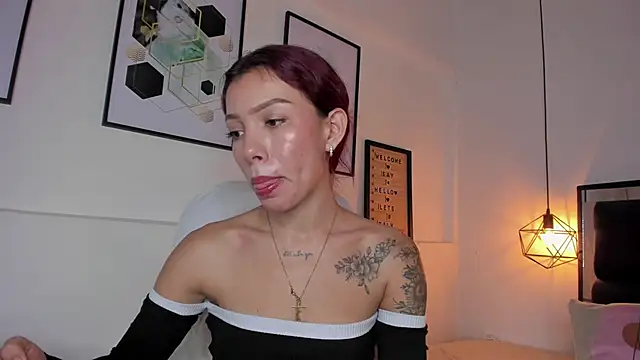 Snapshot of amysc chatting on October 2, 1:51 pm amysc online show from October 2, 1:51 pm