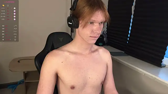 carthylovvve online show from November 25, 1:44 pm