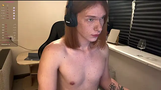 carthylovvve online show from January 11, 5:07 pm