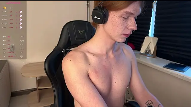 carthylovvve online show from February 8, 1:36 pm