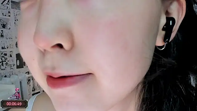 Snapshot of Minami_686 chatting on March 5, 12:23 pm Minami 686 online show from March 5, 12:23 pm