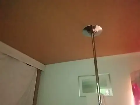 SexxxiLexiiii online show from June 13, 7:17 am
