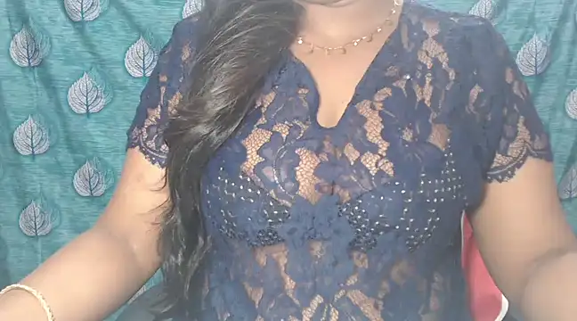 Sophia your online show from March 22, 4:04 pm