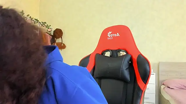 wastforu online show from October 10, 6:12 am