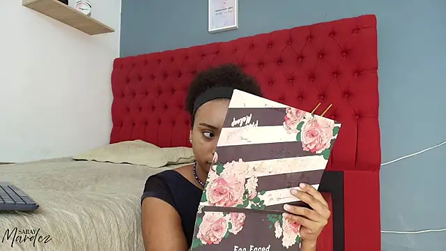 saray mardez online show from September 18, 12:07 pm