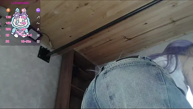 Snapshot of Sally23_ chatting on September 26, 2:32 pm Sally23  online show from September 26, 2:32 pm