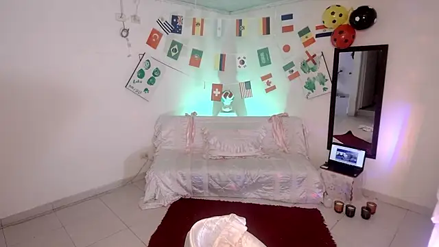 Snapshot of lollita_23_ chatting on June 25, 7:40 pm lollita 23 online show from June 25, 7:40 pm