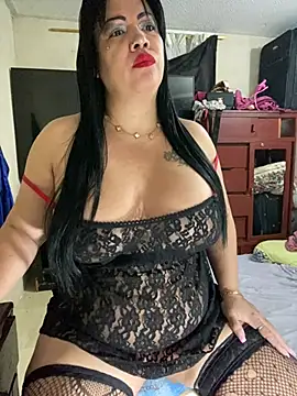 CamelliaLong online show from June 24, 4:00 am