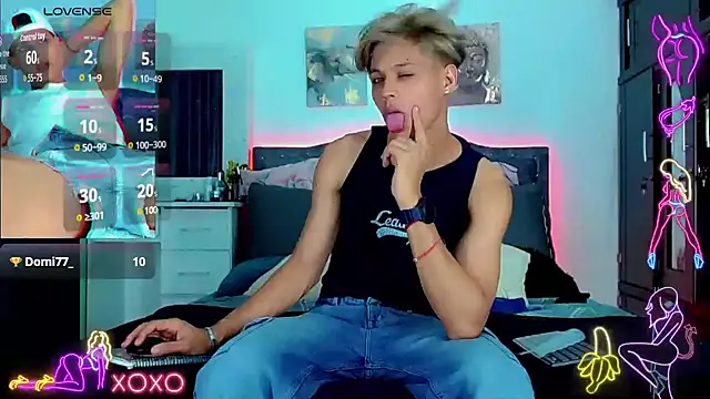 Liamscott  online show from September 9, 9:03 pm