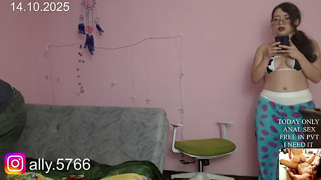 CoreAlejito online show from October 15, 12:11 am