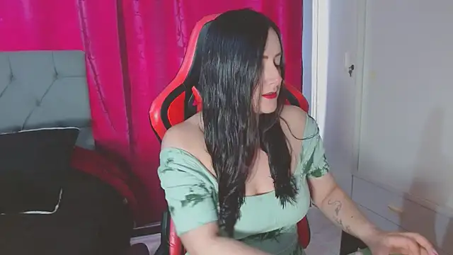 Noamartin  online show from November 27, 8:55 pm