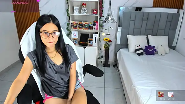 HannaSexyy online show from May 31, 12:52 am