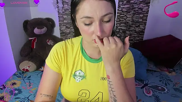 linda montoya online show from October 23, 10:41 pm