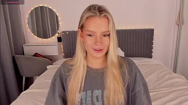 CassieRayss online show from February 16, 12:56 pm