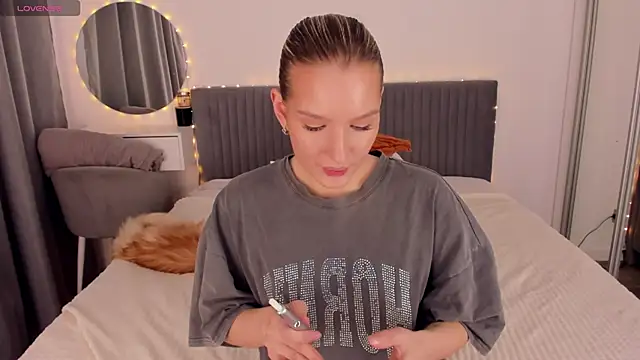 CassieRayss online show from May 14, 3:19 pm
