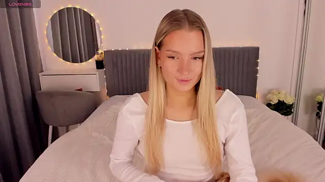 CassieRayss online show from May 23, 12:09 pm