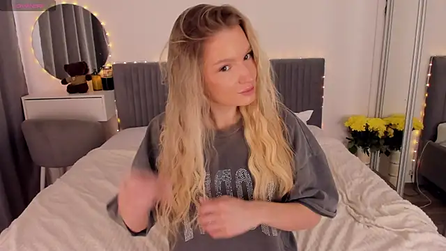 CassieRayss online show from June 2, 11:34 am