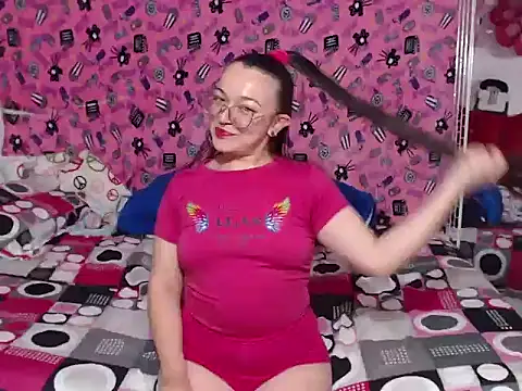 Angela 18honey online show from June 11, 4:32 am