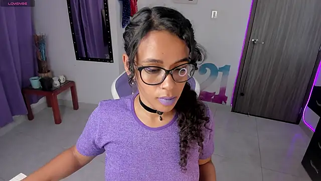 Lips SaraSofia2 online show from February 6, 1:49 am