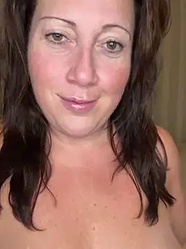 xsexycurvymilf online show from December 5, 3:17 pm
