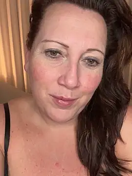 xsexycurvymilf online show from February 21, 2:48 pm