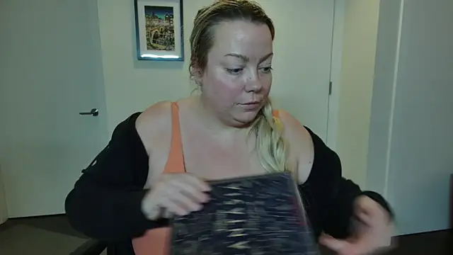 Beauty4AGent online show from October 2, 1:56 am