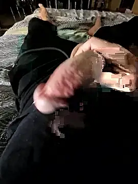 Snapshot of MarkBigDick35 chatting on October 2, 1:34 am MarkBigDick35 online show from October 2, 1:34 am