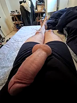 Snapshot of MarkBigDick35 chatting on May 12, 8:55 am MarkBigDick35 online show from May 12, 8:55 am