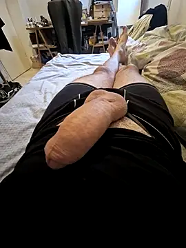Snapshot of MarkBigDick35 chatting on June 4, 5:46 am MarkBigDick35 online show from June 4, 5:46 am