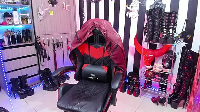 daven56 online show from September 20, 1:45 pm