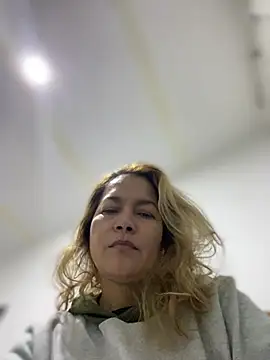 Snapshot of Jlo_69 chatting on July 14, 3:18 pm Jlo 69 online show from July 14, 3:18 pm