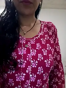 Snapshot of Hot-Shivani chatting on February 28, 9:01 pm Hot-Shivani online show from February 28, 9:01 pm