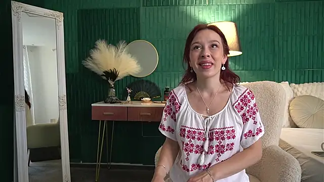 HaileyMoonn online show from July 8, 3:55 am