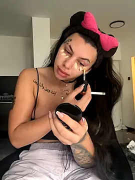 sexynalaa online show from December 4, 1:31 pm