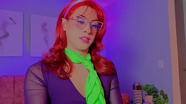 Juliana Saenzz online show from February 16, 2:40 am