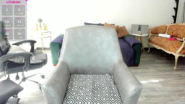 Snapshot of _angelina_class_7 chatting on January 30, 1:53 pm  angelina class 7 online show from January 30, 1:53 pm