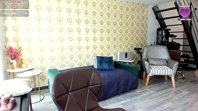 Snapshot of _angelina_class_7 chatting on March 26, 2:44 pm angelina class 7 online show from March 26, 2:44 pm