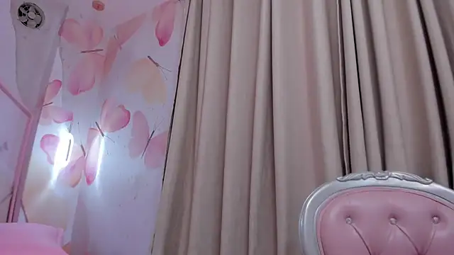 Arianna bigboobs  online show from March 14, 2:41 pm