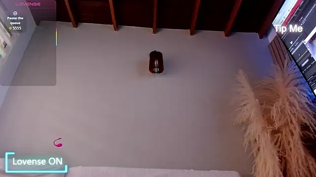 neo dimou  online show from September 12, 11:21 am