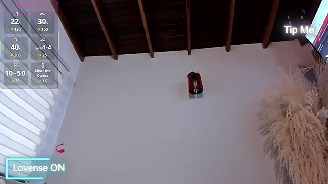 neo dimou  online show from September 17, 11:23 am