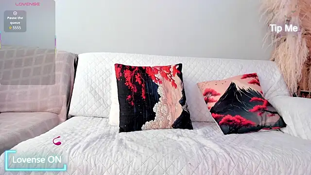 neo dimou  online show from September 19, 11:44 am