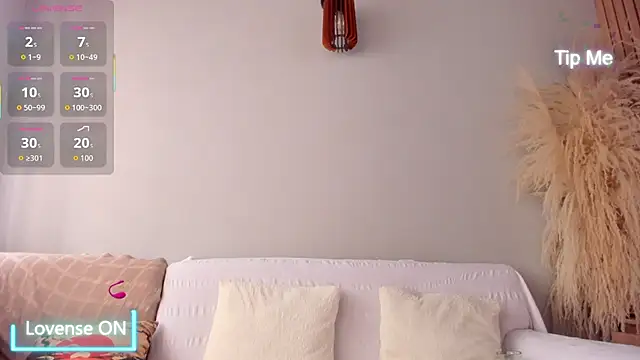 neo dimou  online show from October 12, 2:27 pm