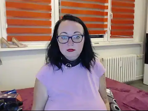 Alexie33 online show from February 16, 4:32 pm