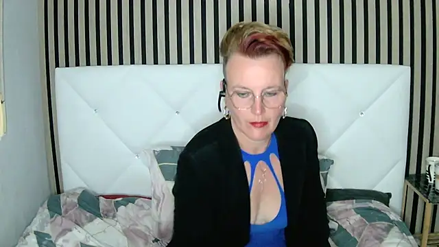xxNoeliaxx online show from February 20, 7:55 am
