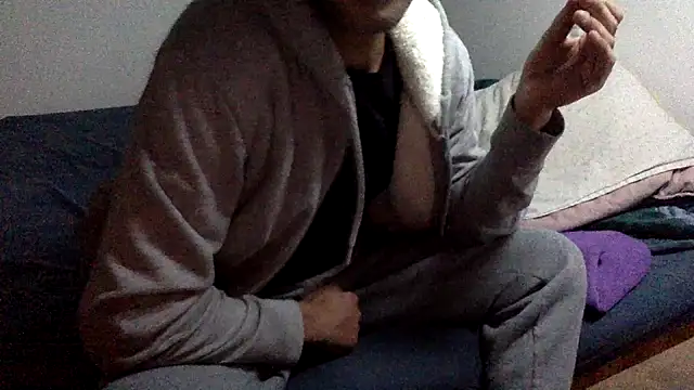 molozeb online show from October 11, 11:14 pm