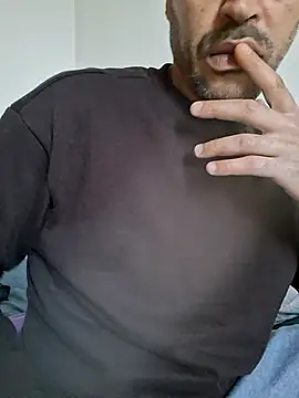 molozeb online show from October 14, 4:30 pm