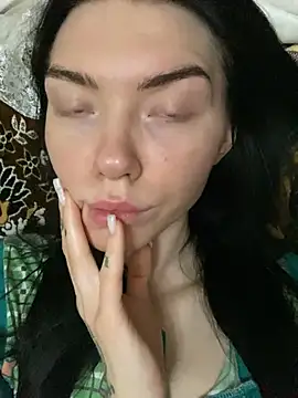 Lisaaa Alisa online show from February 19, 7:05 pm