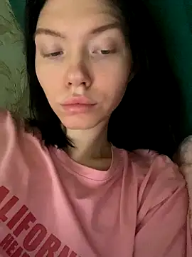 Lisaaa Alisa online show from November 11, 4:01 am