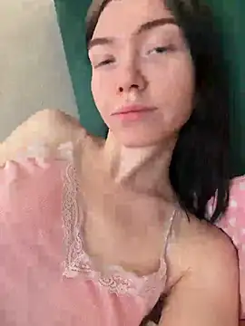 Lisaaa Alisa online show from February 27, 7:30 am