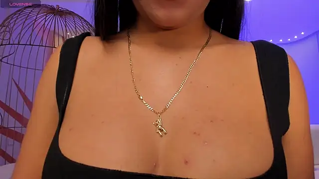 Snapshot of JessicaWilliams1 chatting on October 16, 9:54 am JessicaWilliams1 online show from October 16, 9:54 am